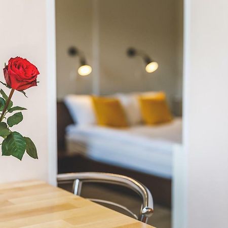Compact Apartment Near Food Market In The Oldtown Plus Free Parking Клайпеда Екстериор снимка