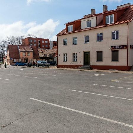 Compact Apartment Near Food Market In The Oldtown Plus Free Parking Клайпеда Екстериор снимка