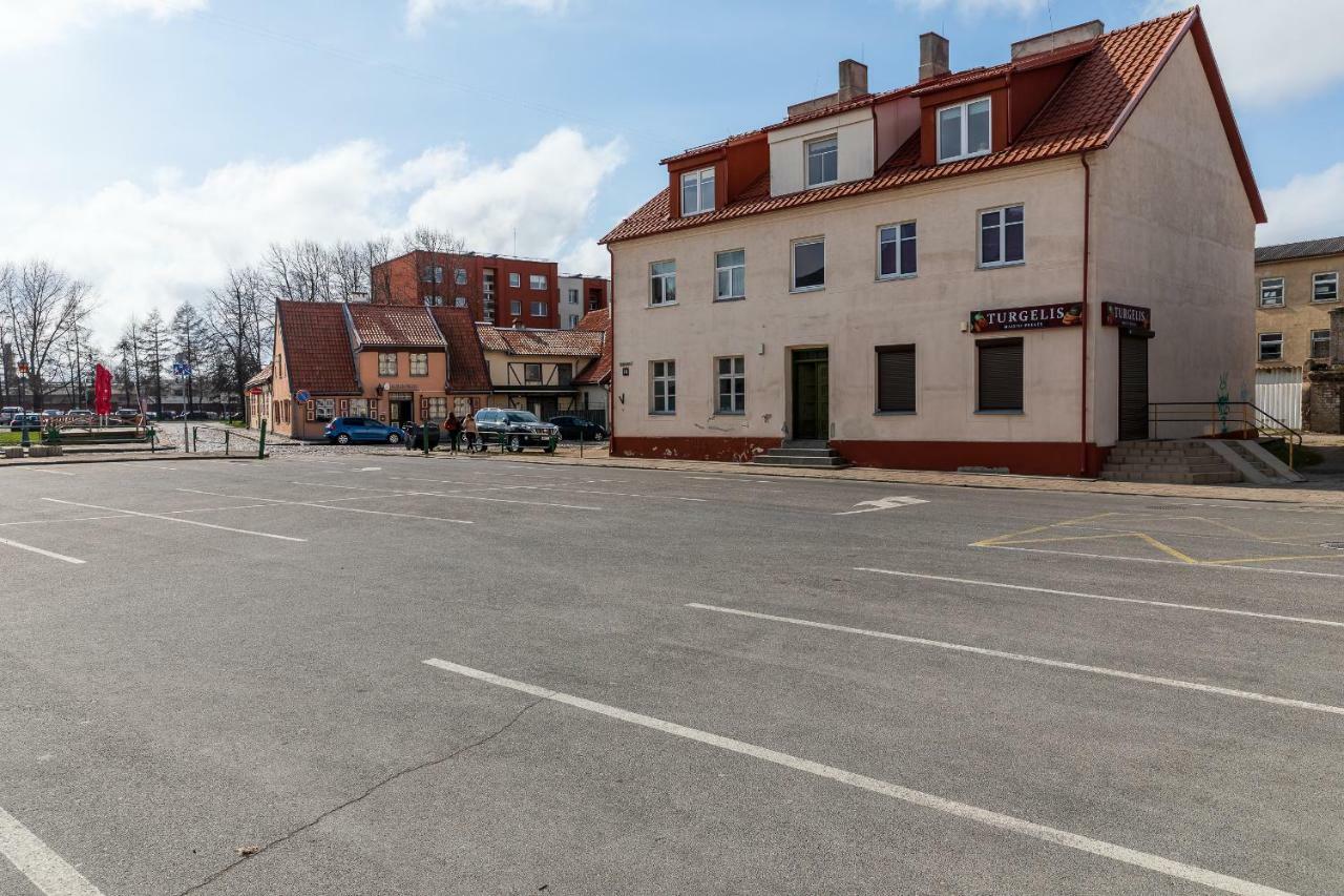 Compact Apartment Near Food Market In The Oldtown Plus Free Parking Клайпеда Екстериор снимка